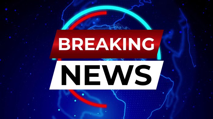 world-breaking-news-digital-earth-hud-rotating-globe-rotating-free-video (1)