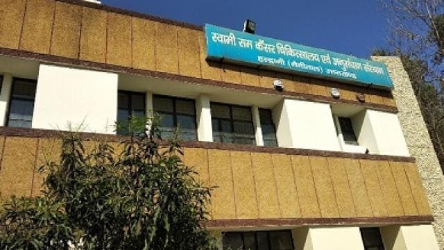 Cancer_Hospital_1537864169